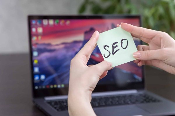 Référencement naturel : Améliorez la visibilité de votre entreprise avec un consultant SEO