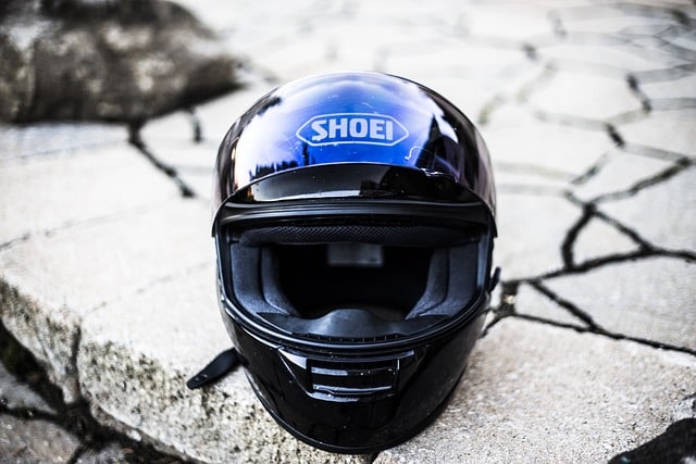 Support pour casques moto : sécurité et fonctionnalité